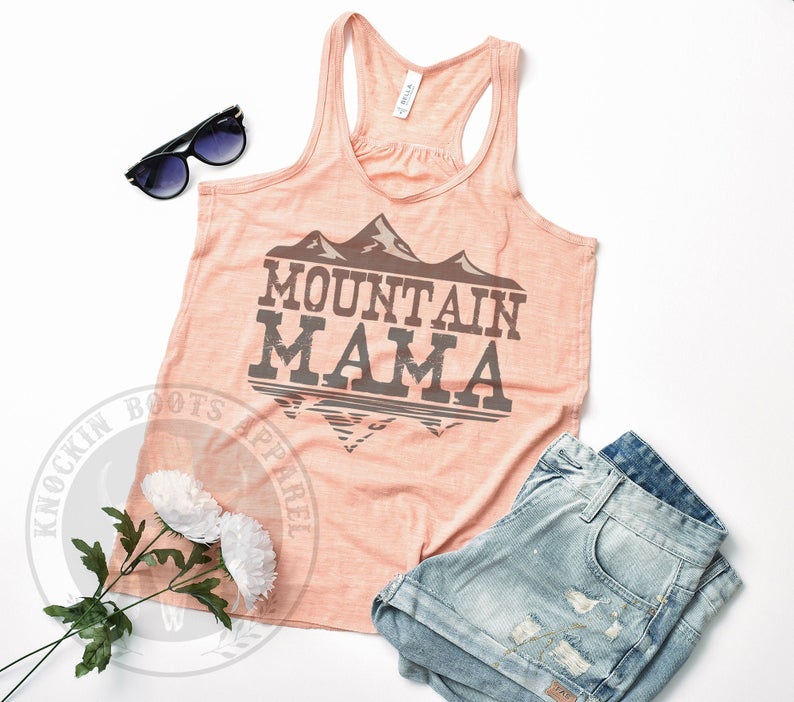Tanktop that says Mountain Mama