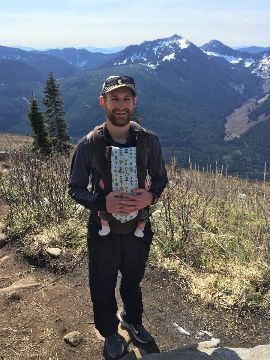 Dad carrying baby on hike in Beco